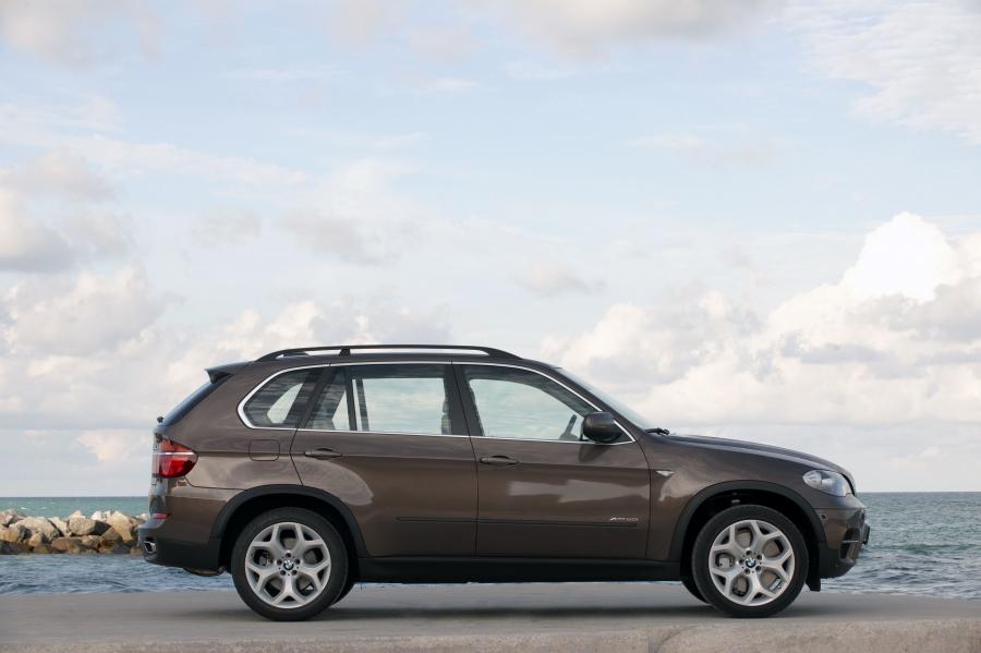  BMW X5 2011 года  (фото 37 из 190)